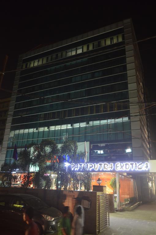Hotel Patliputra Exotica Patna  Dış mekan fotoğraf