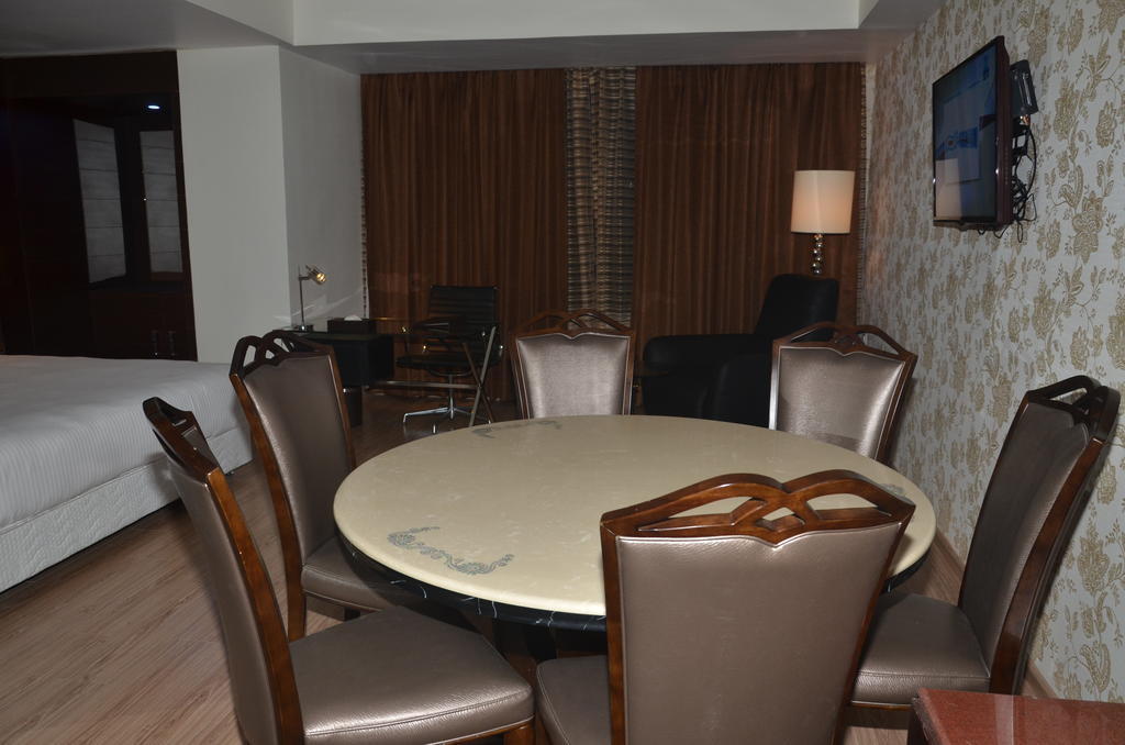 Hotel Patliputra Exotica Patna  Oda fotoğraf