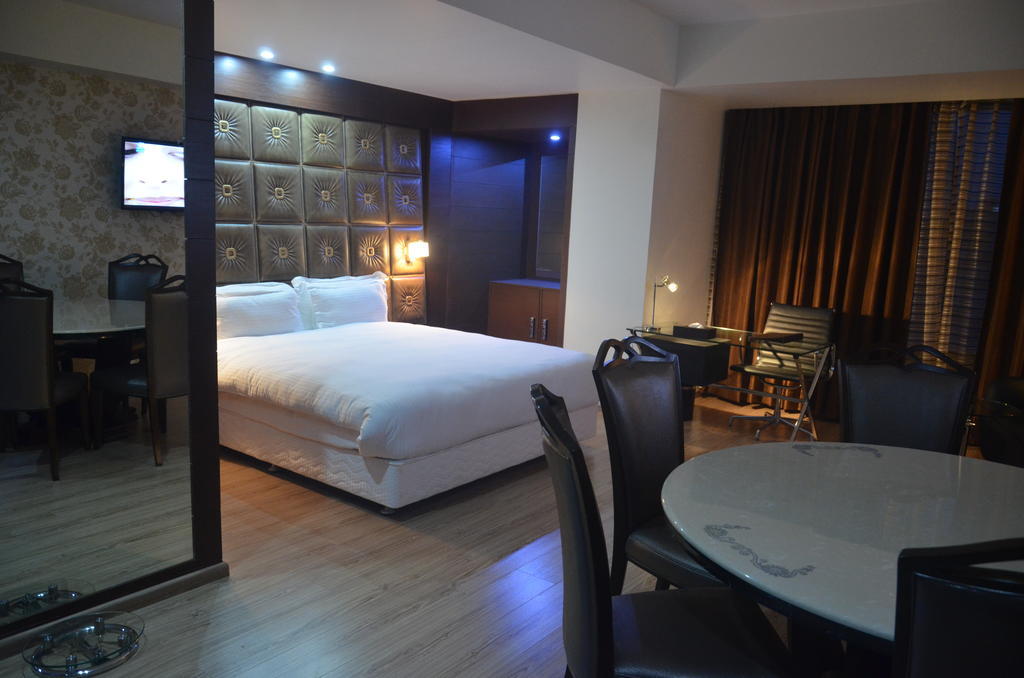 Hotel Patliputra Exotica Patna  Oda fotoğraf