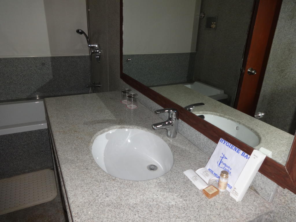 Hotel Patliputra Exotica Patna  Dış mekan fotoğraf