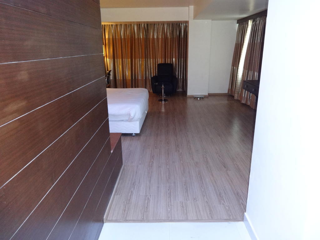Hotel Patliputra Exotica Patna  Dış mekan fotoğraf
