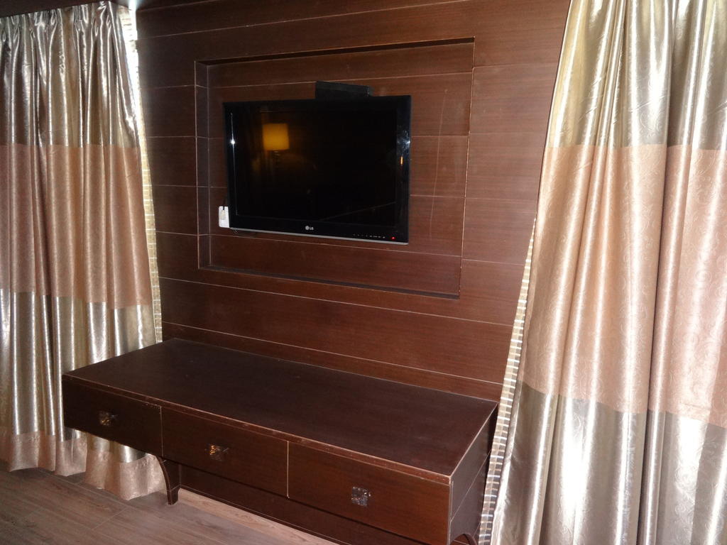 Hotel Patliputra Exotica Patna  Dış mekan fotoğraf