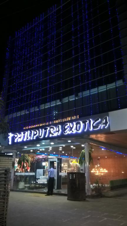 Hotel Patliputra Exotica Patna  Dış mekan fotoğraf